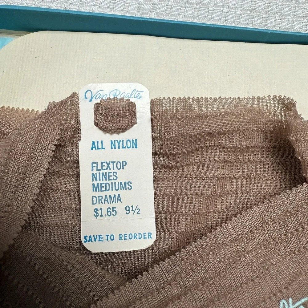Vtg 50s VAN RAALTE Flextop Nines Drama 9.5 Nylon‎ Hose Stockings Seam New Box